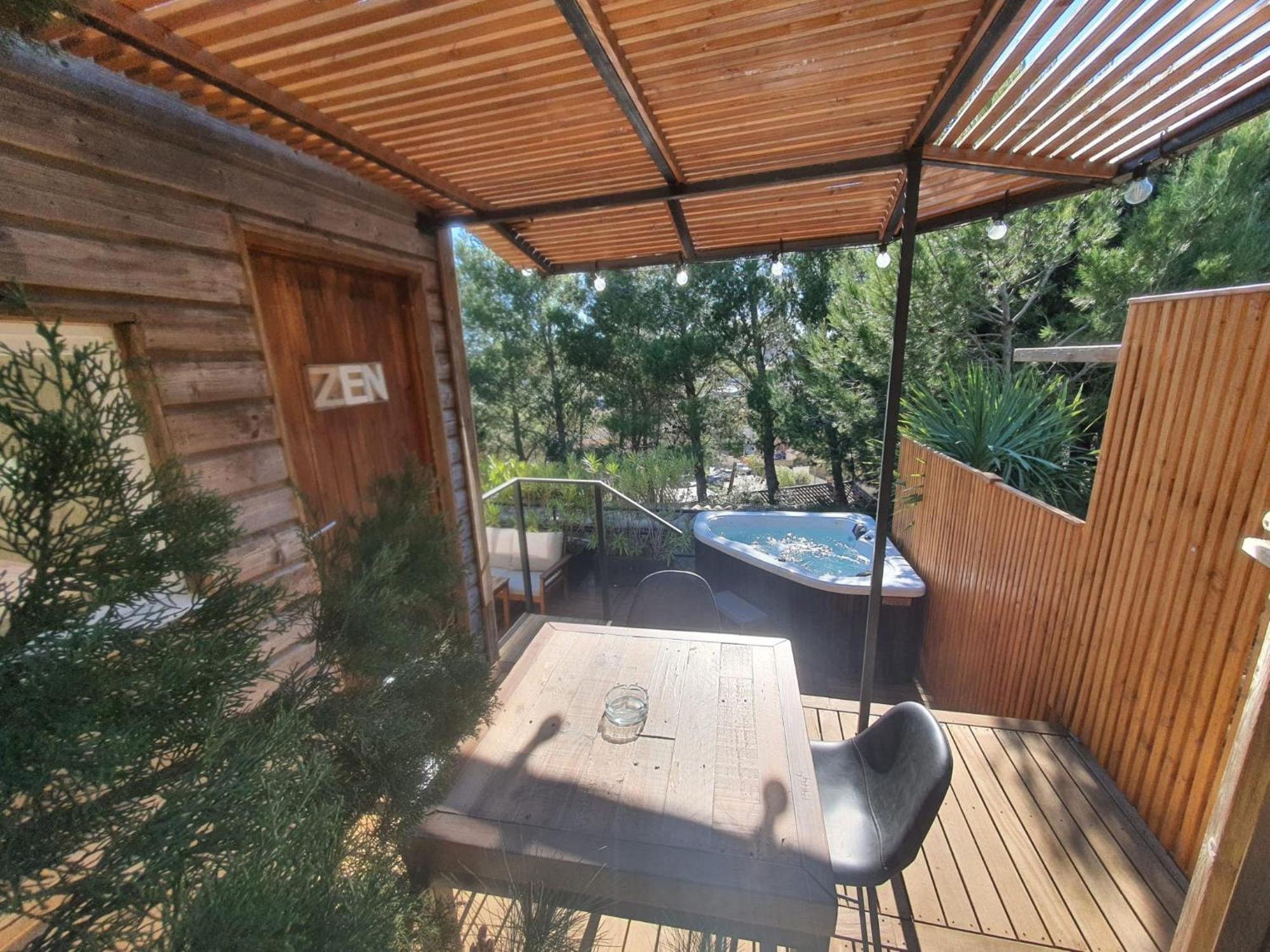 Les Jardins De L'Oustal Villa Narbonne Bagian luar foto